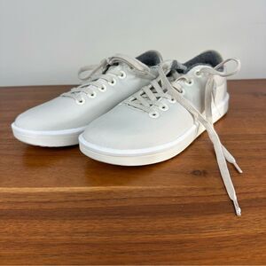 NEW! Allbirds White Womens Sneaker, 9